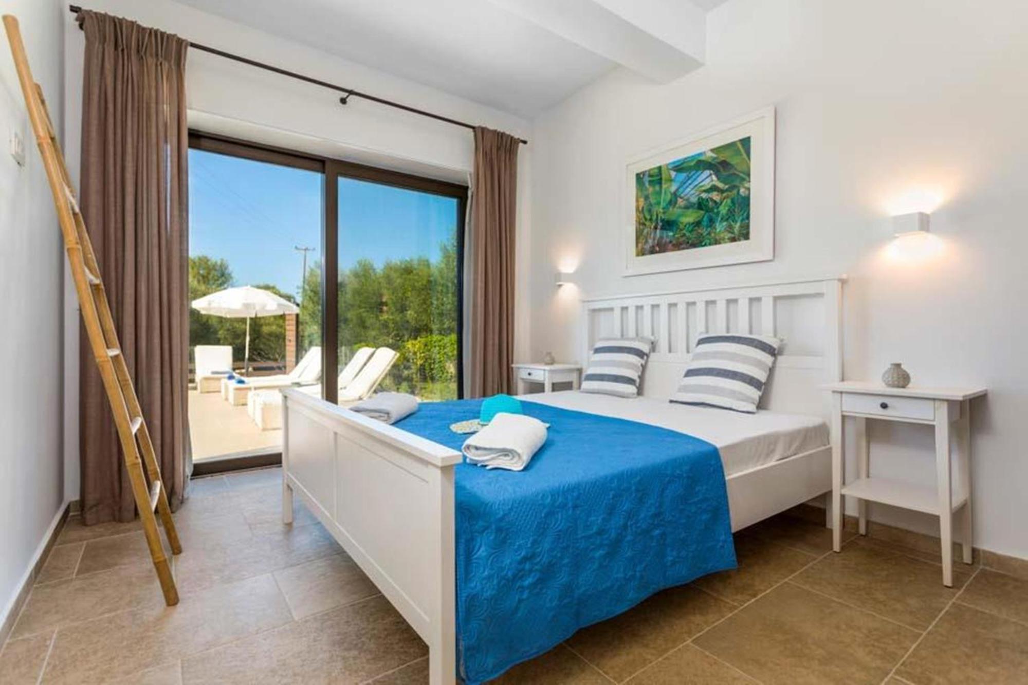 Astarte Villas - Petra Elia Private Villa With Pool Plánosz Kültér fotó
