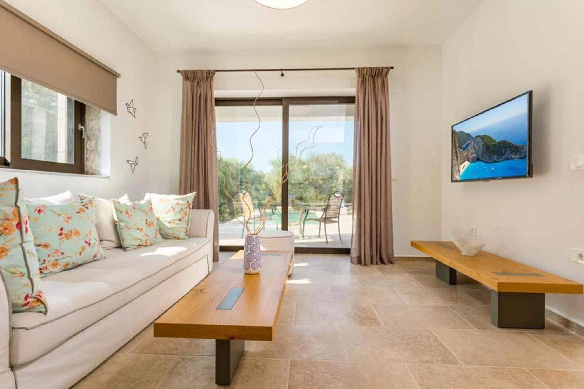Astarte Villas - Petra Elia Private Villa With Pool Plánosz Kültér fotó